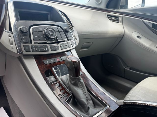 2010 Buick LaCrosse 4dr Sedan CXS 3.6L - 23057684 - 9