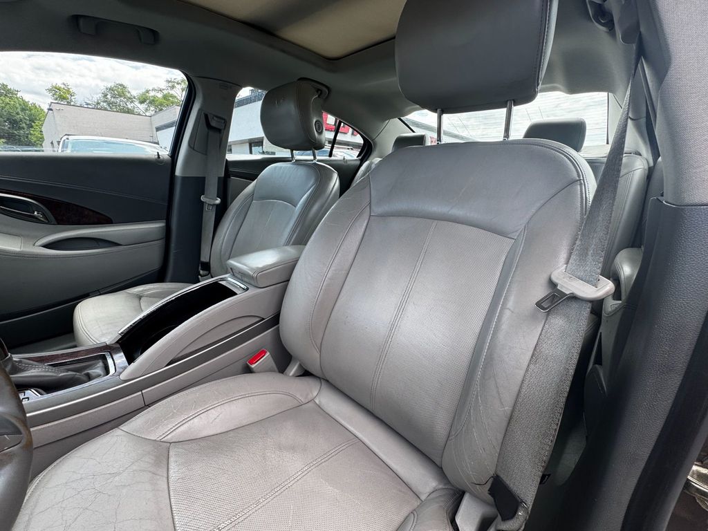 2010 Buick LaCrosse 4dr Sedan CXS 3.6L - 23057684 - 10