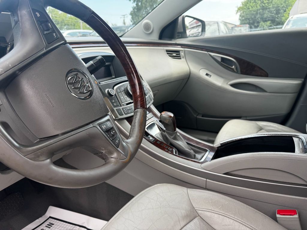 2010 Buick LaCrosse 4dr Sedan CXS 3.6L - 23057684 - 8