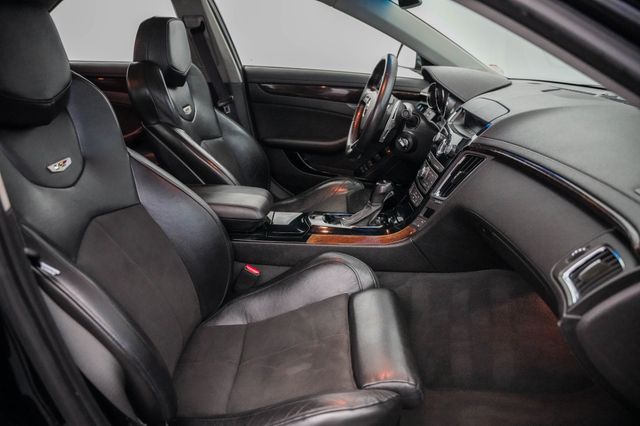 2010 Cadillac CTS-V 4dr Sedan - 23036922 - 19