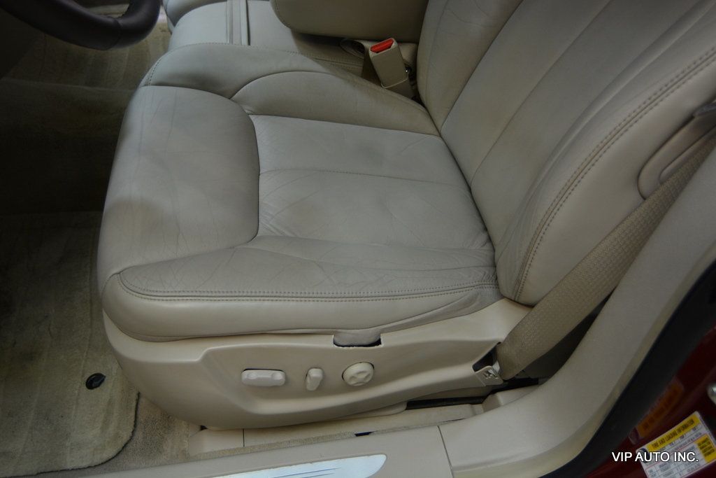 2010 Cadillac DTS 4dr Sedan w/1SA - 22977736 - 16