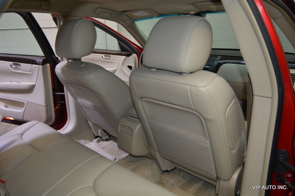 2010 Cadillac DTS 4dr Sedan w/1SA - 22977736 - 20