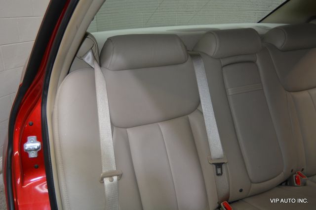 2010 Cadillac DTS 4dr Sedan w/1SA - 22977736 - 23