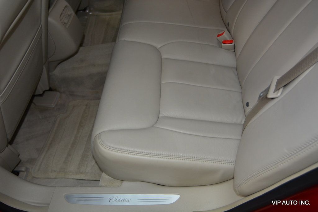 2010 Cadillac DTS 4dr Sedan w/1SA - 22977736 - 26