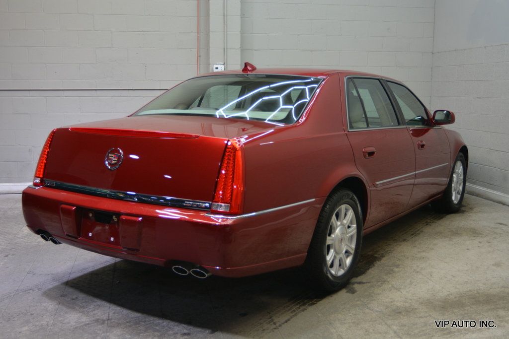 2010 Cadillac DTS 4dr Sedan w/1SA - 22977736 - 3