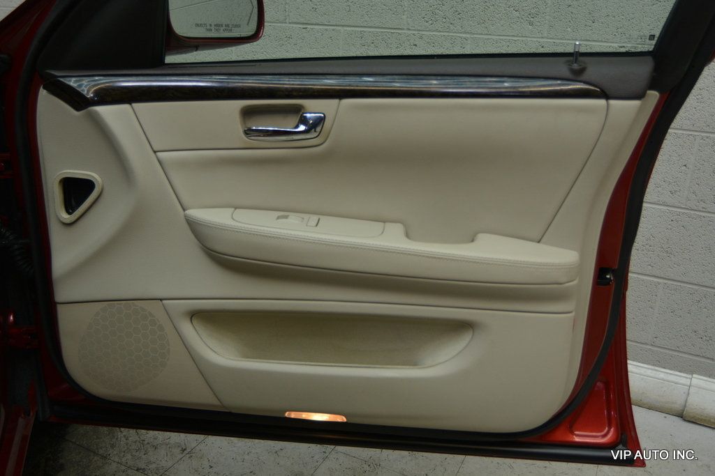 2010 Cadillac DTS 4dr Sedan w/1SA - 22977736 - 7