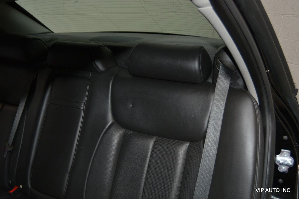 2010 Cadillac DTS 4dr Sedan w/1SD - 22973882 - 22