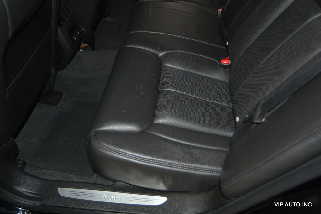 2010 Cadillac DTS 4dr Sedan w/1SD - 22973882 - 26