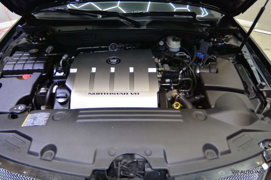 2010 Cadillac DTS 4dr Sedan w/1SD - 22973882 - 33