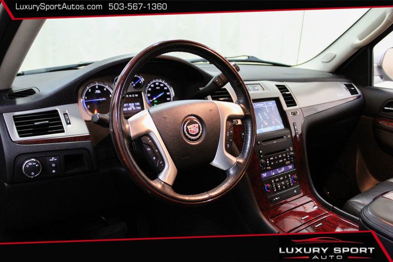 2010 Cadillac Escalade EXT Premium LOW MILES AWD MOONROOF CLEAN - 22459956 - 2