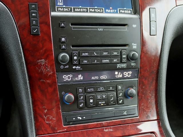 2010 Cadillac Escalade Hybrid 4WD 4dr - 22770292 - 17