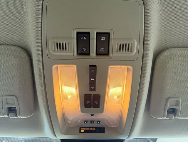 2010 Cadillac SRX AWD 4dr Luxury Collection - 22952867 - 23