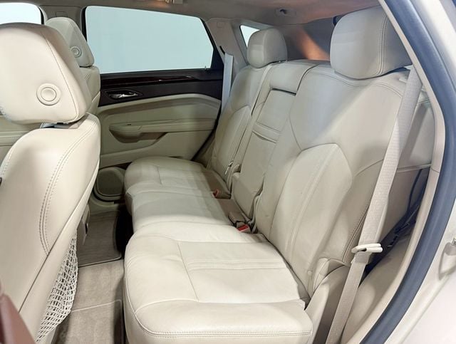 2010 Cadillac SRX AWD 4dr Luxury Collection - 22952867 - 34