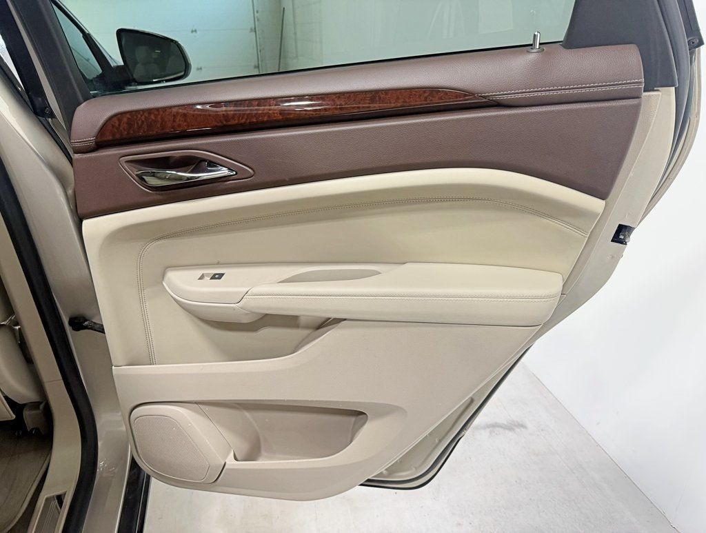 2010 Cadillac SRX AWD 4dr Luxury Collection - 22952867 - 42