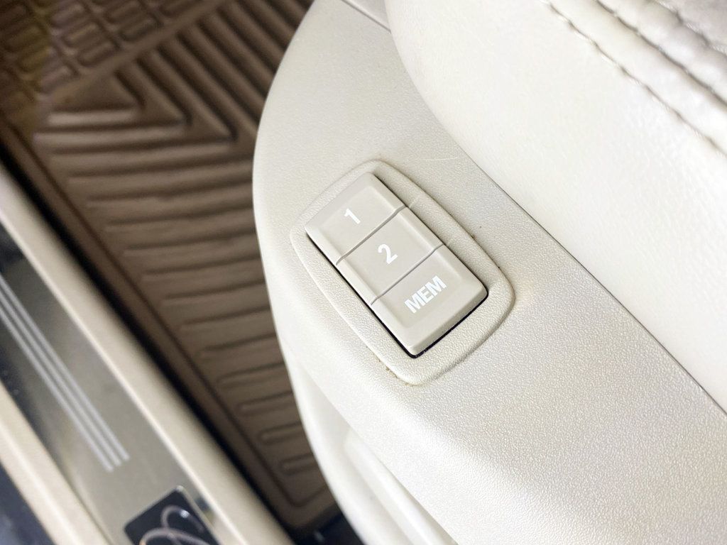 2010 Cadillac SRX FWD 4dr Luxury Collection - 22941664 - 23