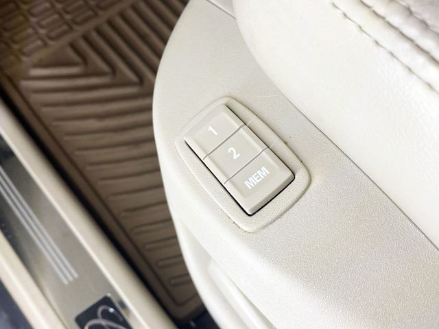 2010 Cadillac SRX FWD 4dr Luxury Collection - 22941664 - 23