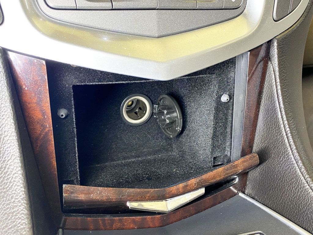 2010 Cadillac SRX FWD 4dr Luxury Collection - 22941664 - 37