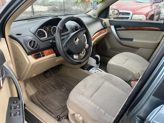 2010 Chevrolet Aveo 5dr Hatchback LT w/1LT - 22979525 - 2