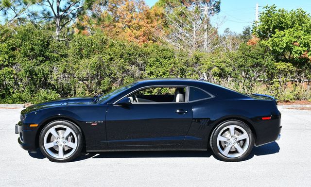 2010 Chevrolet Camaro 2 Door Coupe 2SS W/RS Package & 3K Miles - 22968538 - 24