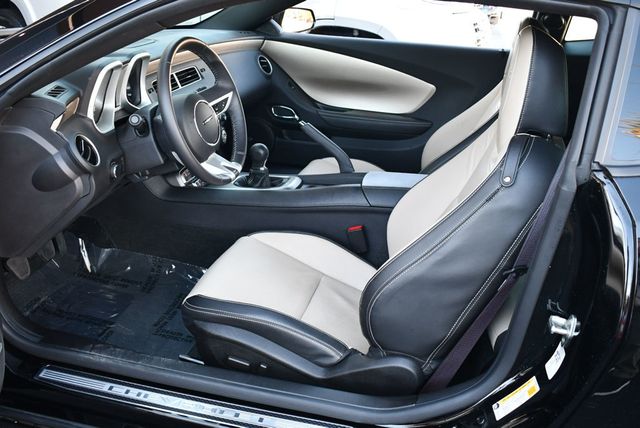 2010 Chevrolet Camaro 2 Door Coupe 2SS W/RS Package & 3K Miles - 22968538 - 39