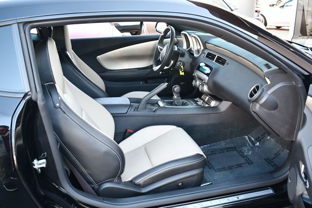 2010 Chevrolet Camaro 2 Door Coupe 2SS W/RS Package & 3K Miles - 22968538 - 42