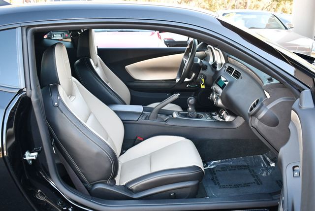2010 Chevrolet Camaro 2 Door Coupe 2SS W/RS Package & 3K Miles - 22968538 - 44