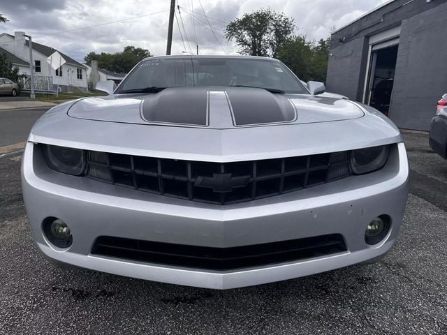 2010 Chevrolet Camaro 2dr Coupe 1LT - 22579648 - 10