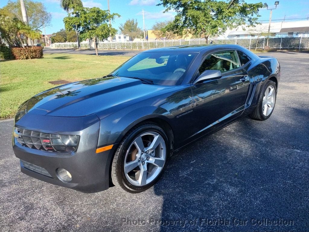 2010 Chevrolet Camaro 2dr Coupe 1LT 1 Owner Clean Carfax Stickshift Florida Car - 22736491 - 0