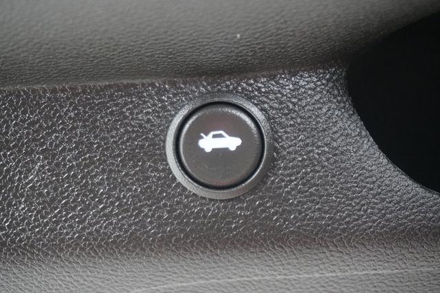 2010 Chevrolet Camaro 2dr Coupe 2SS - 23035310 - 27