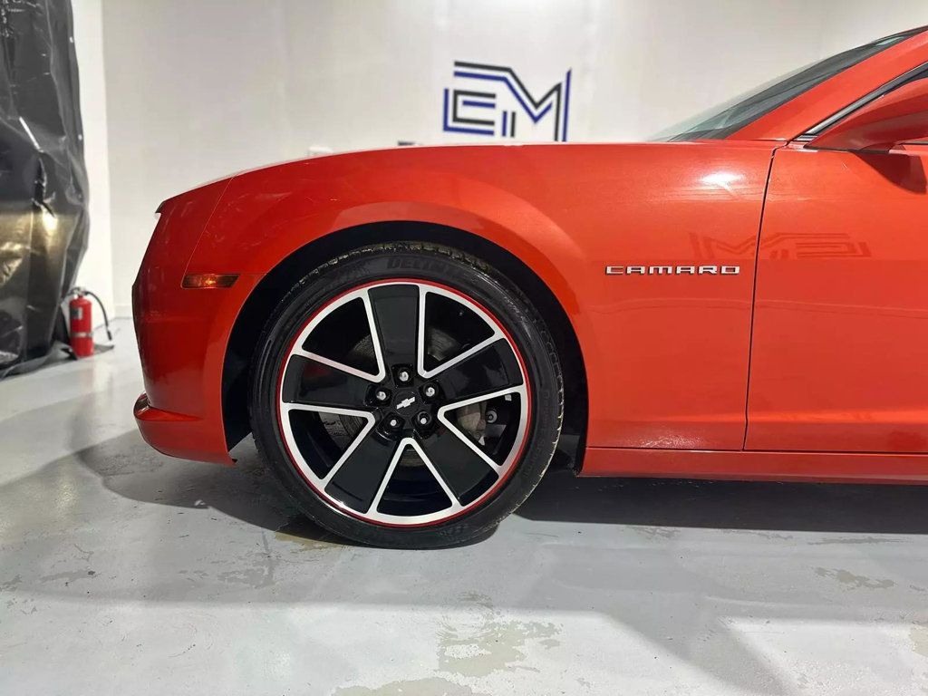 2010 Chevrolet Camaro 2dr Coupe 2SS - 22404802 - 5