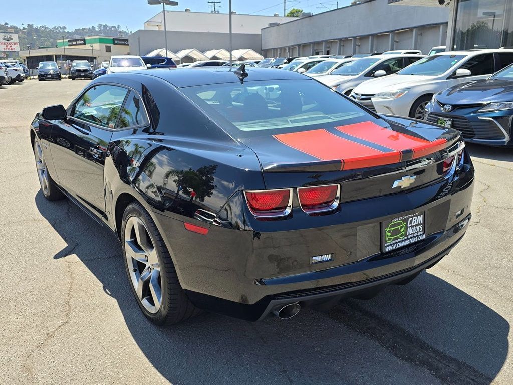 2010 Chevrolet Camaro 2dr Coupe 2SS - 22559016 - 8