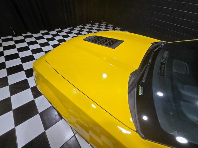 2010 Chevrolet Camaro 2dr Coupe 2SS - 22975787 - 19