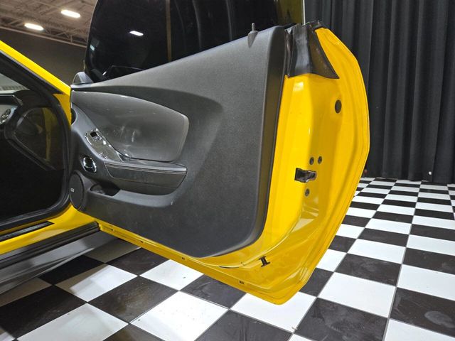 2010 Chevrolet Camaro 2dr Coupe 2SS - 22975787 - 65