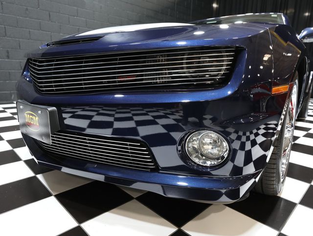 2010 Chevrolet Camaro 2dr Coupe 2SS - 22999330 - 10