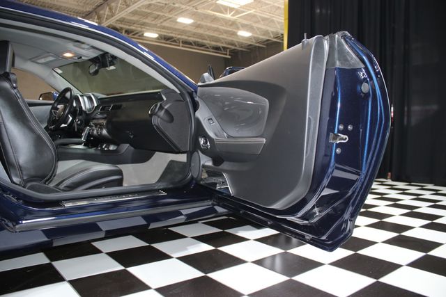 2010 Chevrolet Camaro 2dr Coupe 2SS - 22999330 - 35