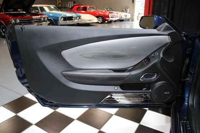 2010 Chevrolet Camaro 2dr Coupe 2SS - 22999330 - 41