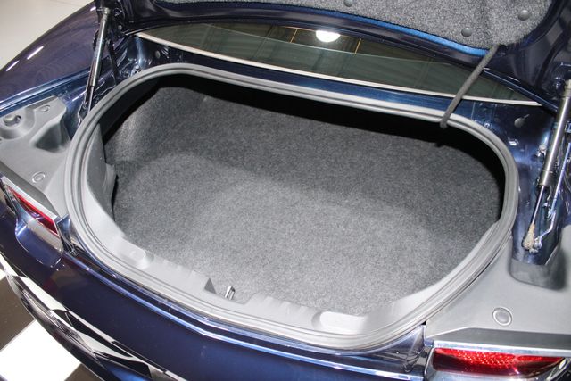 2010 Chevrolet Camaro 2dr Coupe 2SS - 22999330 - 5