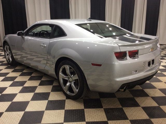 2010 Chevrolet Camaro 2dr Coupe 2SS - 22535013 - 3