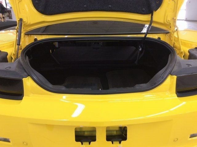 2010 Chevrolet Camaro 2dr Coupe 2SS - 22947967 - 21