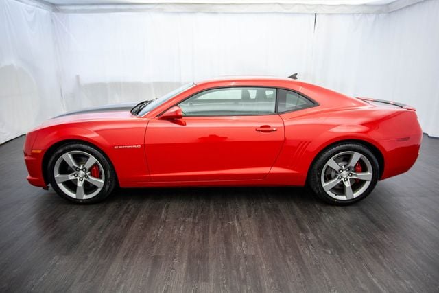 2010 Chevrolet Camaro 2dr Coupe 2SS - 22699631 - 6