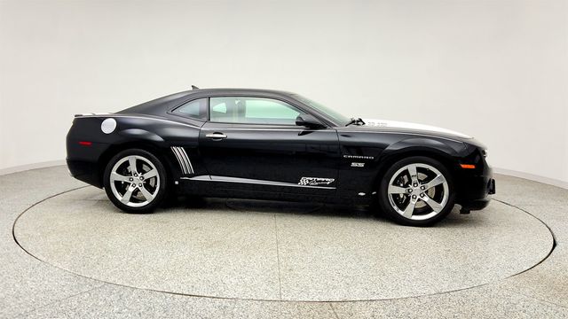 2010 Chevrolet Camaro 2dr Coupe 2SS w/ RS & White Stripe Packages - 23012946 - 3