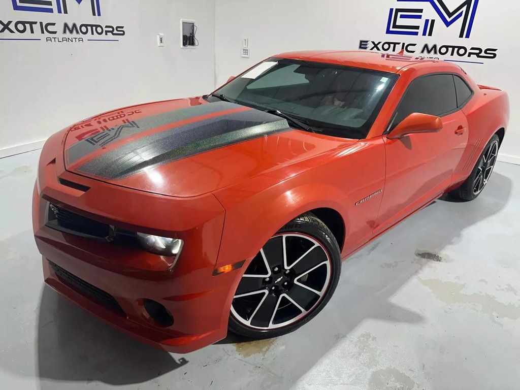 2010 Chevrolet Camaro 2 SS, MANUAL TRANS, HID LTS, BT, SPOILER, HTD SEATS, LEATHER!!! - 22404802 - 1