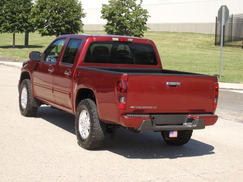 2010 Chevrolet Colorado LT photo 13