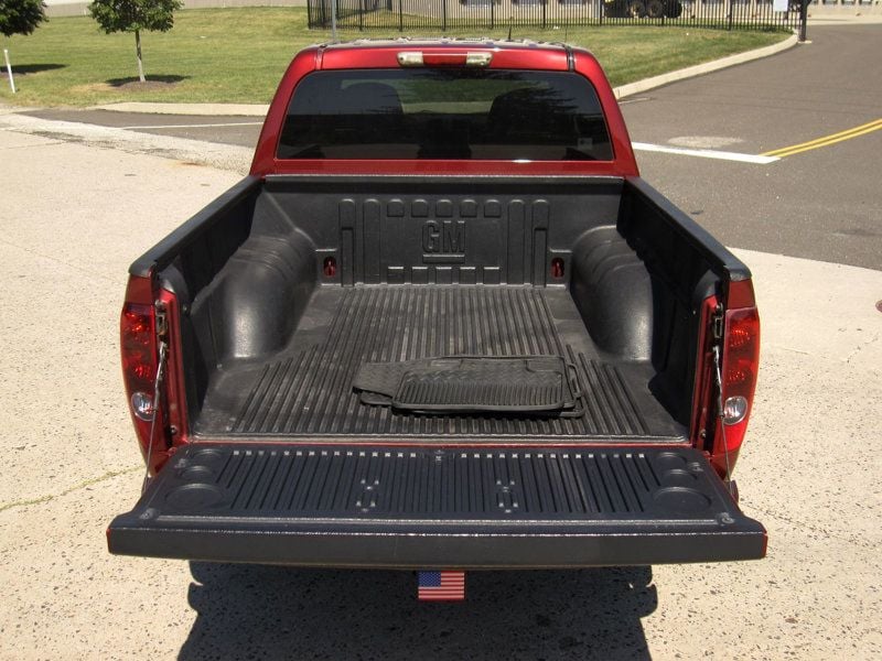 2010 Chevrolet Colorado LT photo 15