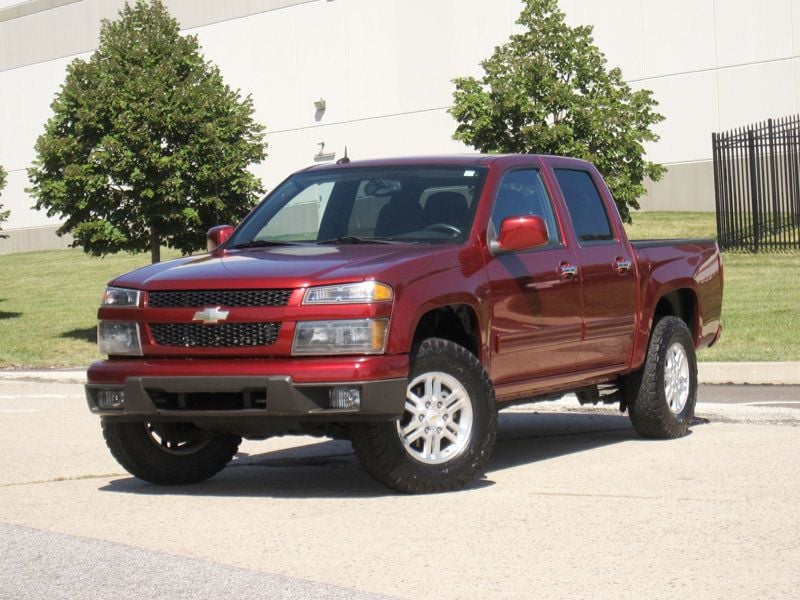 2010 Chevrolet Colorado LT photo 3