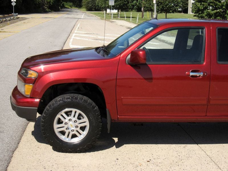2010 Chevrolet Colorado LT photo 7