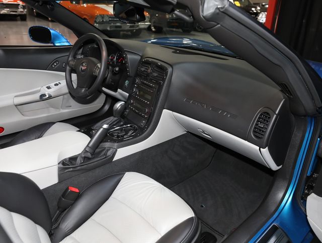 2010 Chevrolet Corvette 2dr Convertible w/3LT - 23059553 - 47