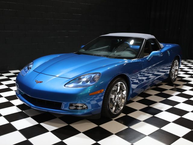 2010 Chevrolet Corvette 2dr Convertible w/3LT - 23059553 - 4