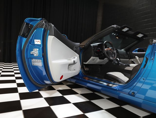 2010 Chevrolet Corvette 2dr Convertible w/3LT - 23059553 - 56