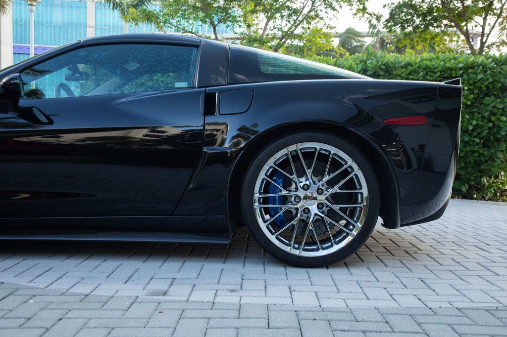 2010 Chevrolet Corvette 2dr Coupe ZR1 w/3ZR - 22674659 - 18